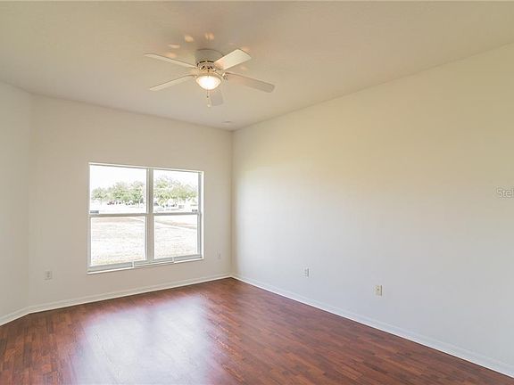 3rd image of 3600 Northwoods Dr