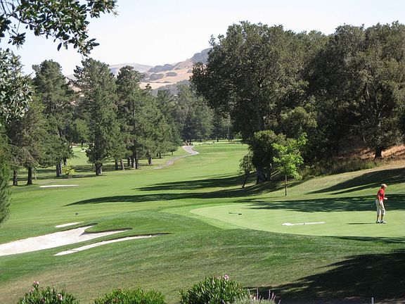 Green Valley Country Club hole one