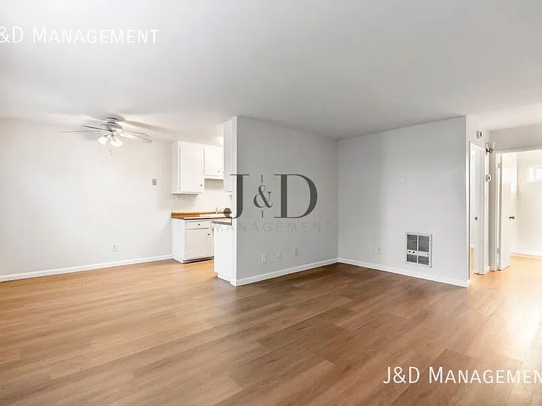 DEL612 — Photo 32