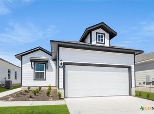 180 Lavender Ln, Elgin, TX 78621