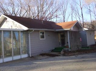 2743 NW Lower Silver Lake Rd, Topeka, KS 66618