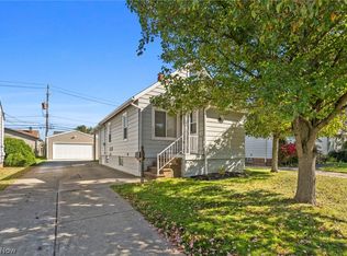 1531 Woodhurst Ave, Mayfield Heights, OH 44124