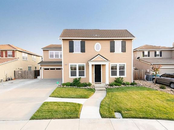 2nd image of 649 Sparrowhawk Dr