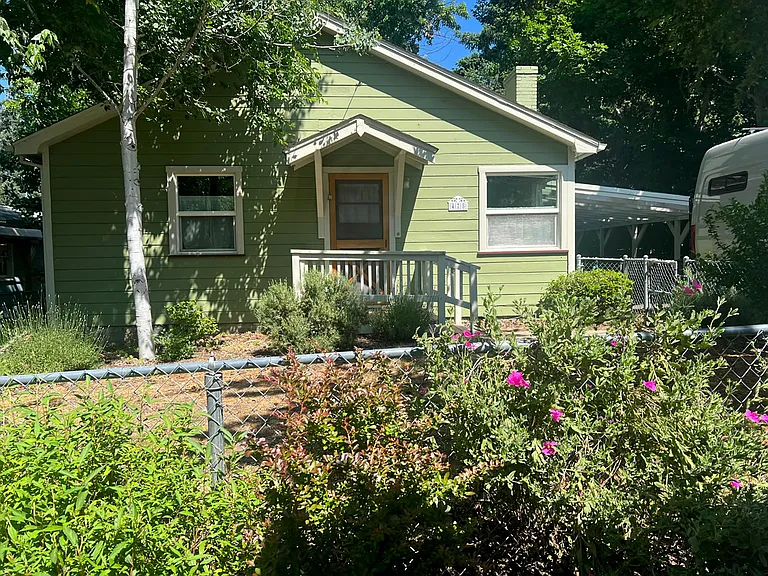478 Ray Lane, Ashland, OR
