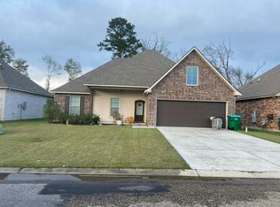 23474 Conifer Dr, Denham Springs, LA 70726