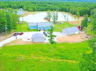 99 Timber Trl, Hardy, AR 72542