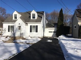 40 Fenton Rd, Rochester, NY 14624