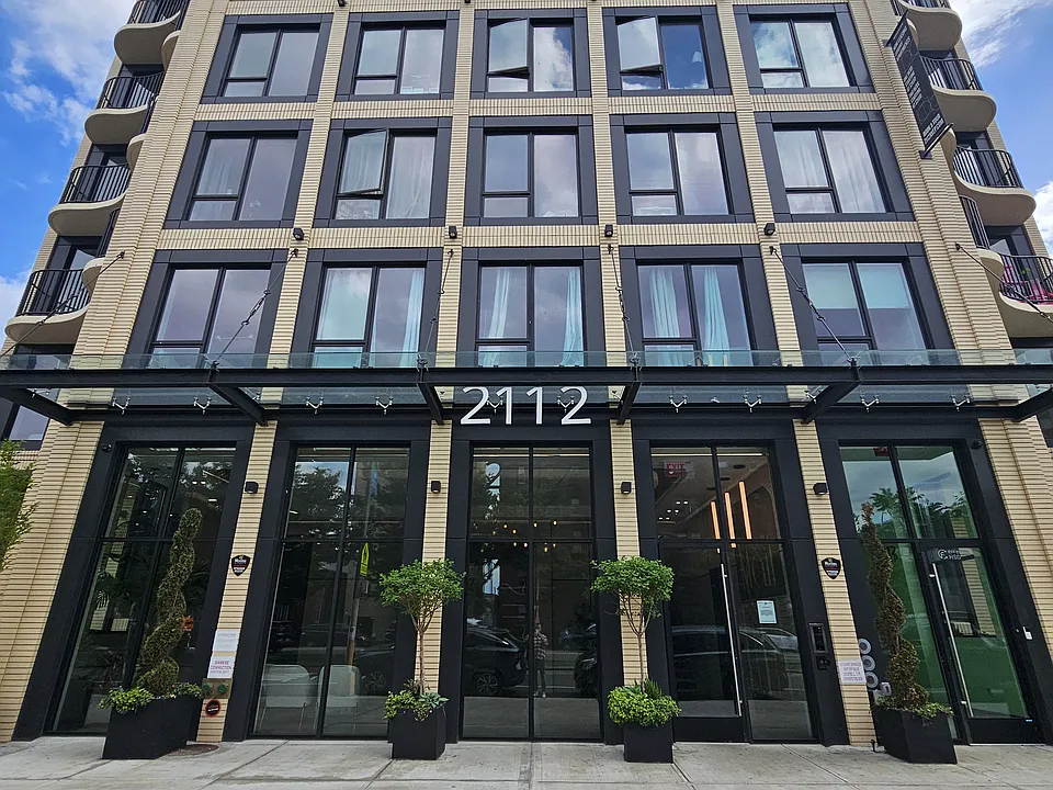 2110 Avenue P #601