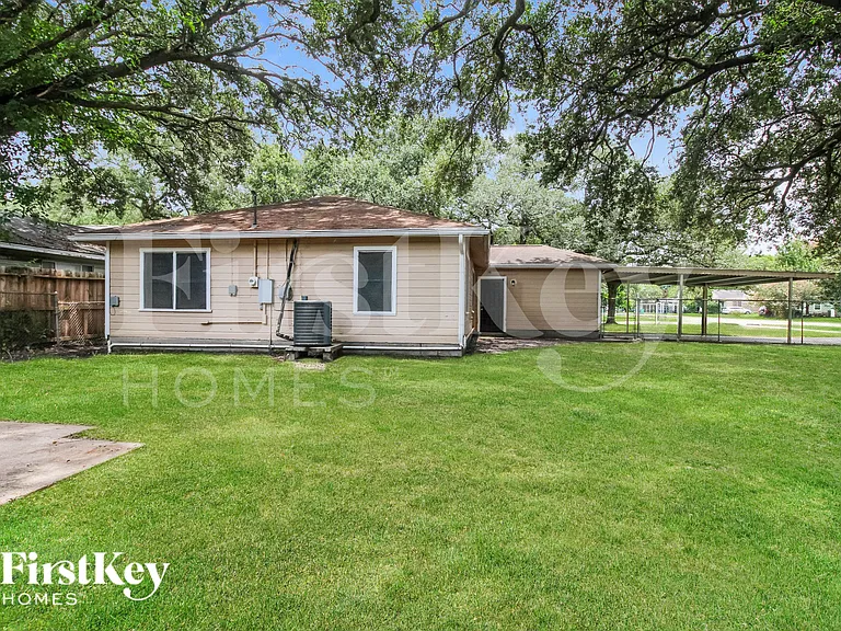 1108 W Camp Cir — Photo 18