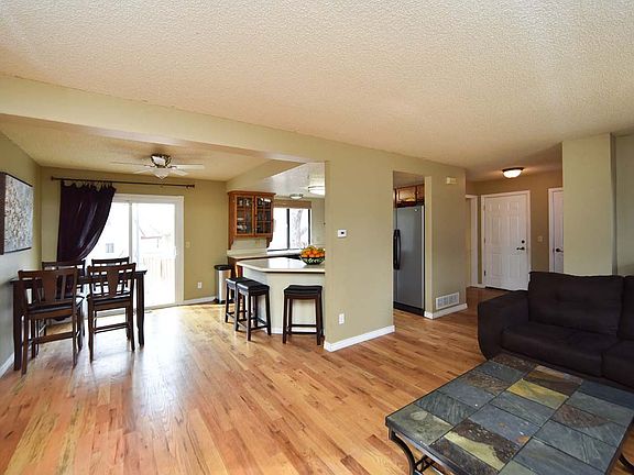 5th image of 10472 W 82nd Ave