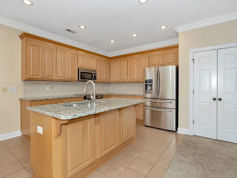 29863 Thunderpaw Dr — Photo 25