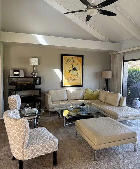 Living room.