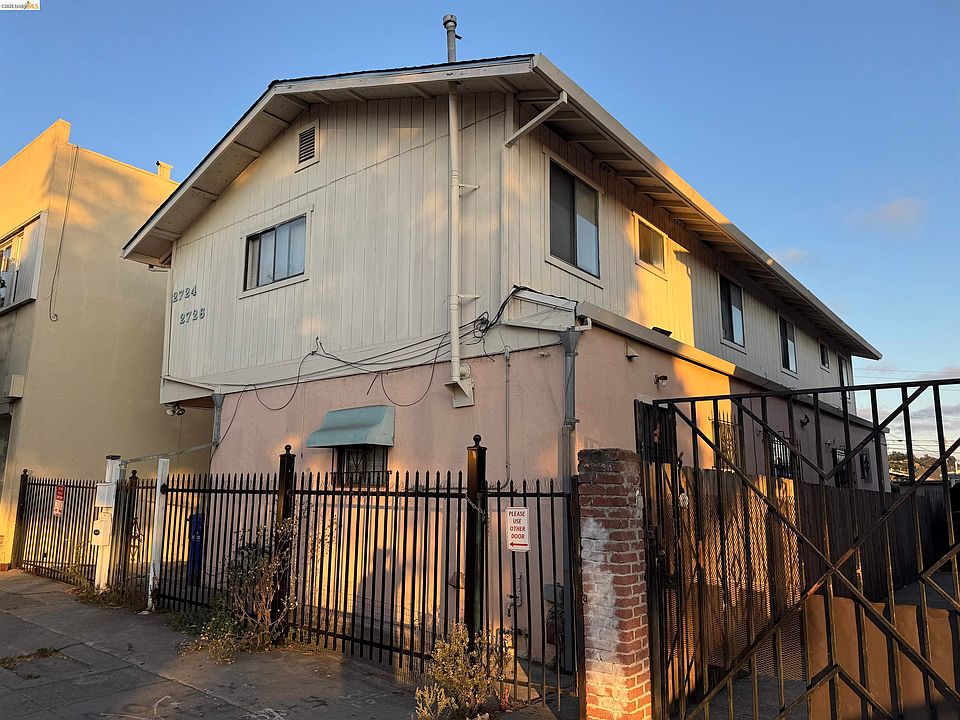 1st image of 2726 73rd Ave