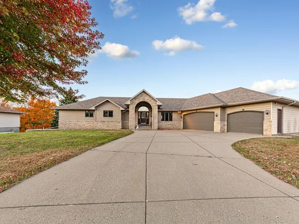 1308 Greenleaf Rd, Faribault, MN 55021