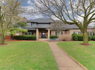2001 Crimson Ln, Bloomington, IL