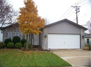 210 W 31st St, South Chicago Heights, IL