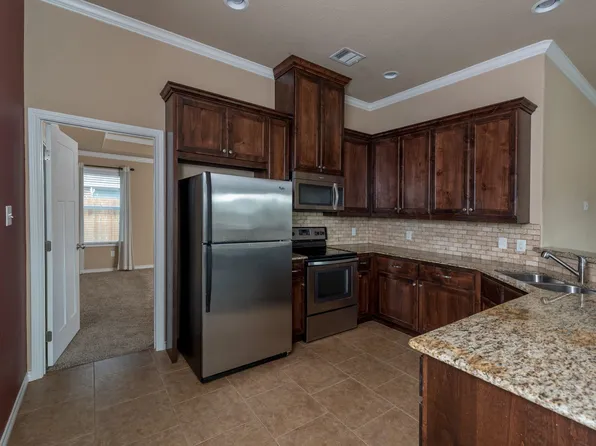 3532 Haverford Rd, College Station, TX 77845