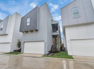 5616 Savyon Dr, Houston, TX 77091