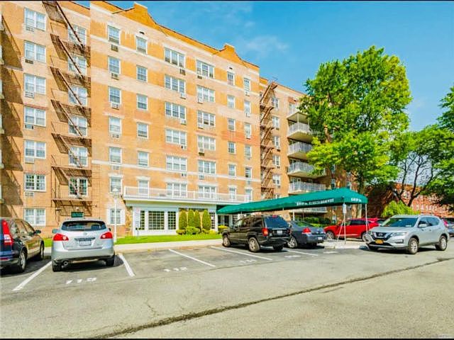 1st image of 8509 151st Ave APT 6H