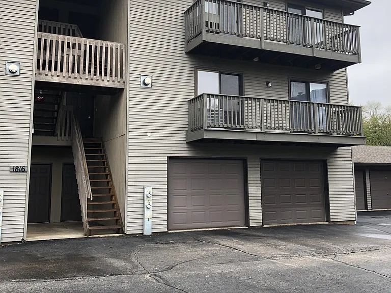 1816 W Highland Ave #C-1 — Photo 1