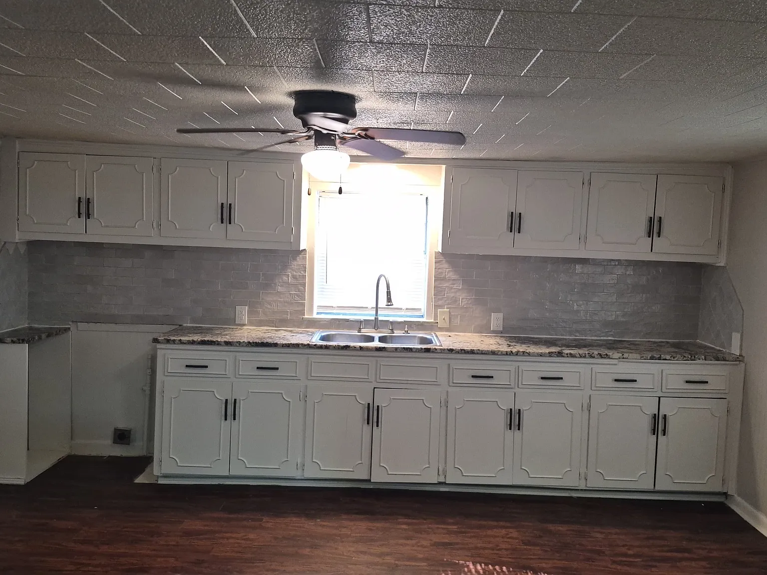 802 IDA — Photo 3
