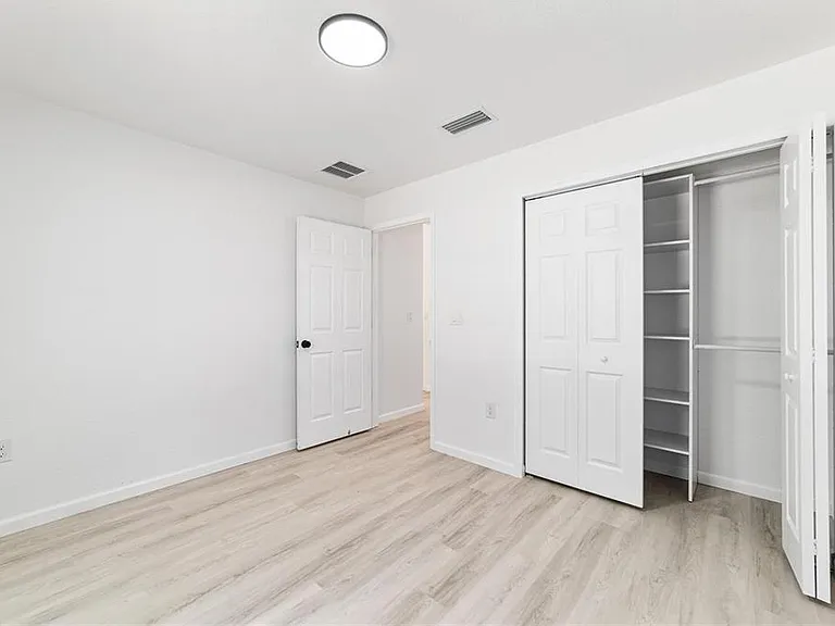 15388 SW 26th Pl — Photo 24