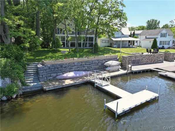 11 Lake Road Ext, Pulaski, NY 13142