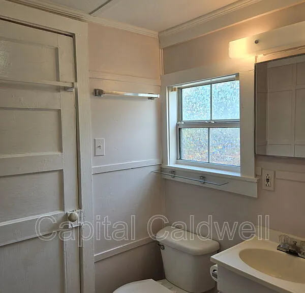 8415 Seminole Ave #B — Photo 8