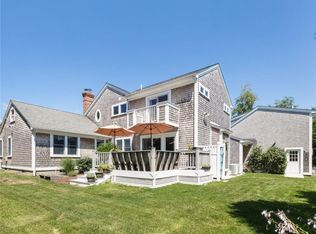 74 Rockland St, Narragansett, RI 02882