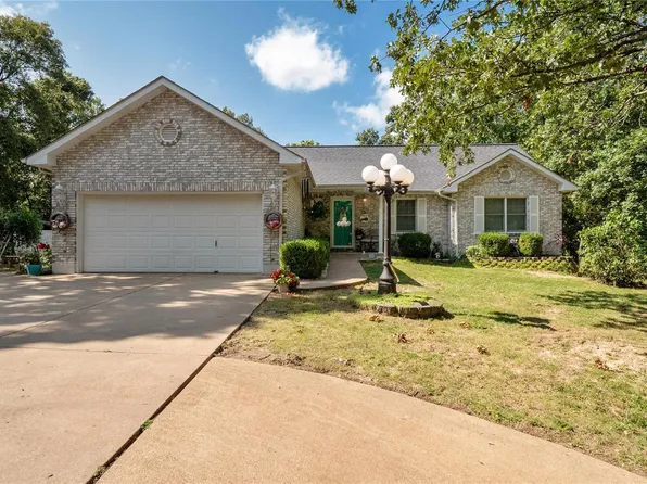 4361 E Swaller Rd, Imperial, MO 63052