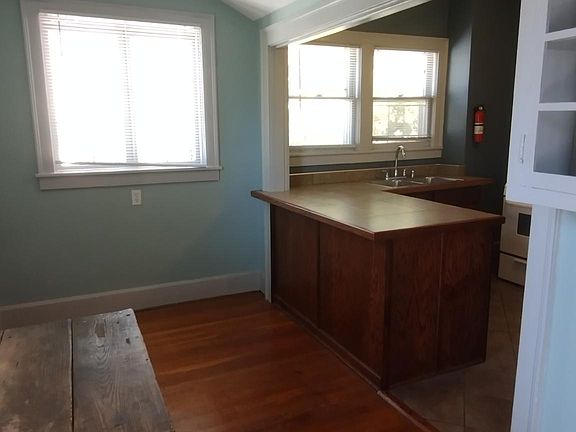 4th image of 317 Aylesford Pl APT 3