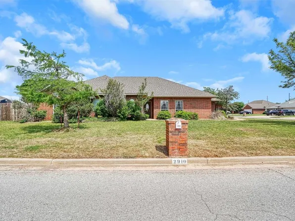 2910 Hunter Pointe, Altus, OK 73521