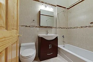 Rented by Wolf Brokerage LLC