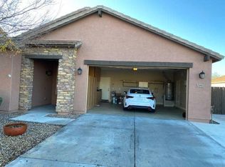 2017 E Flintlock Dr, Gilbert, AZ 85298
