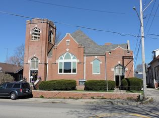 309 N Division St, Harvard, IL 60033