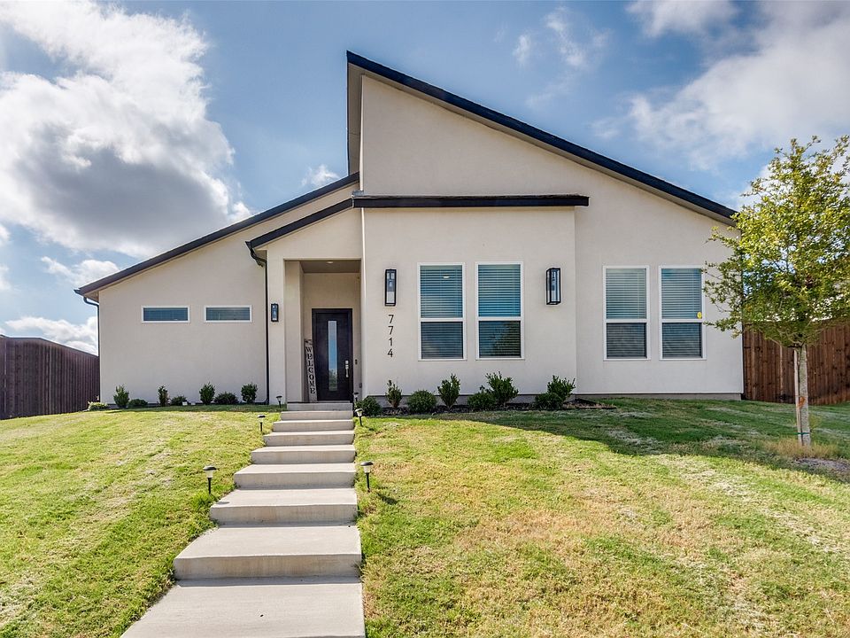 1st image of 7714 Oak Garden Trl