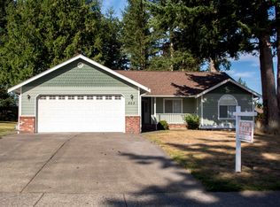 203 Oakdale Dr, Everson, WA 98247