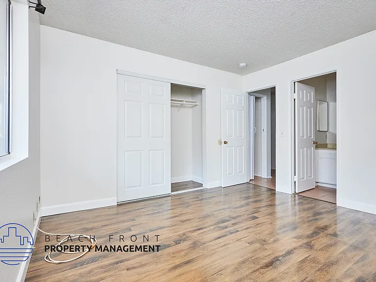 744 Rose Ave. — Photo 8