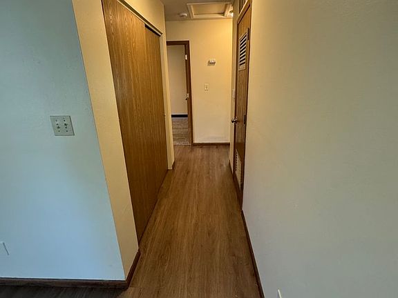 5th image of 315 E Rose Ave #Des