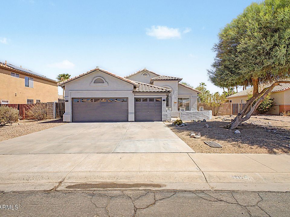 1st image of 15815 W HILTON Avenue