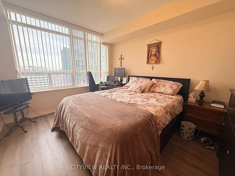 3888 Duke Of York Blvd #1721 — Photo 12