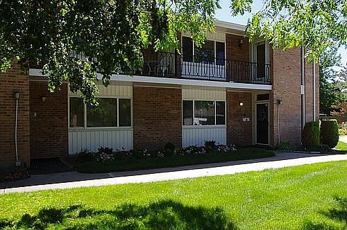 1st image of 700 E Three Ftns Dr