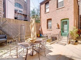 51 W Erie St #1, Chicago, IL 60654