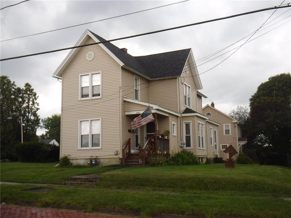 1st image of 300 Hall Ave