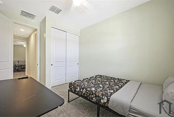 11042 W Marguerite Ave — Photo 13