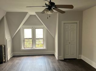 419 Green Ter APT 3, Reading, PA 19601