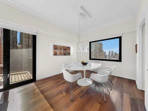 10 West 66th Street image 5 of 12