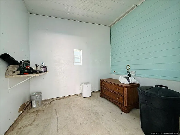35 NE Nautical Dr — Photo 48