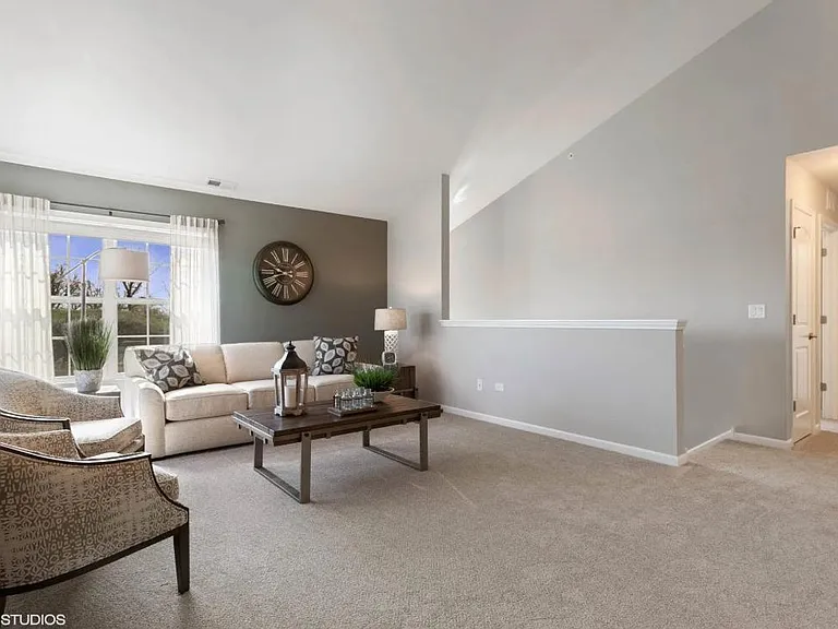 Timber Pointe Apartments — Photo 6
