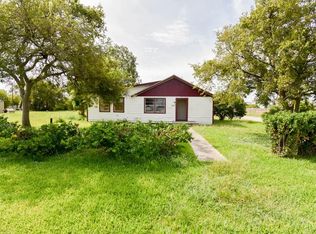 929 2nd Ave S, Texas City, TX 77590